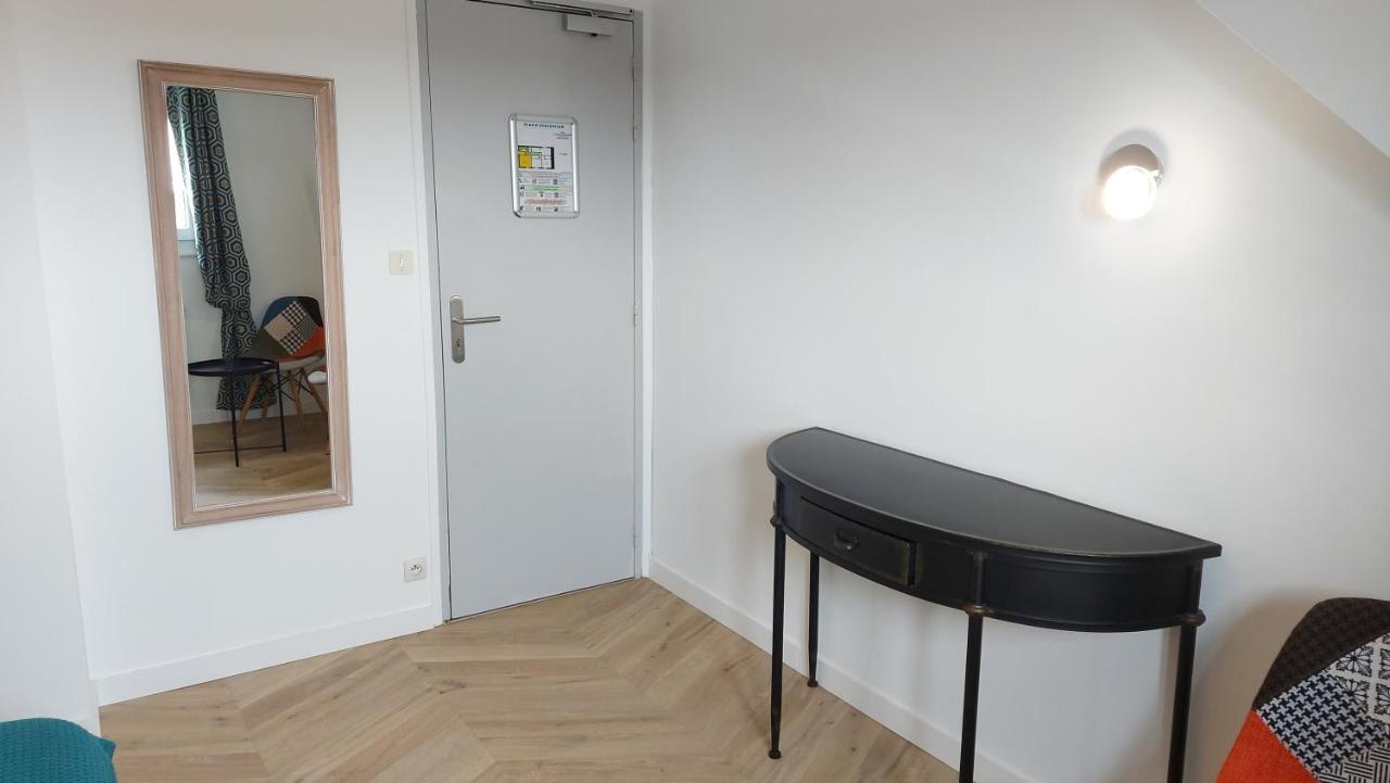 Locqueltas Logis Hotel Vannes Nord Le Clos Des Hortensias מראה חיצוני תמונה