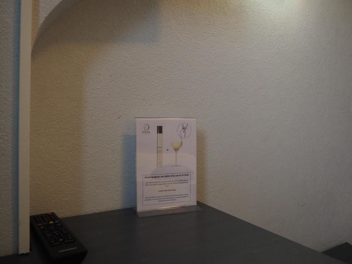 Locqueltas Logis Hotel Vannes Nord Le Clos Des Hortensias מראה חיצוני תמונה