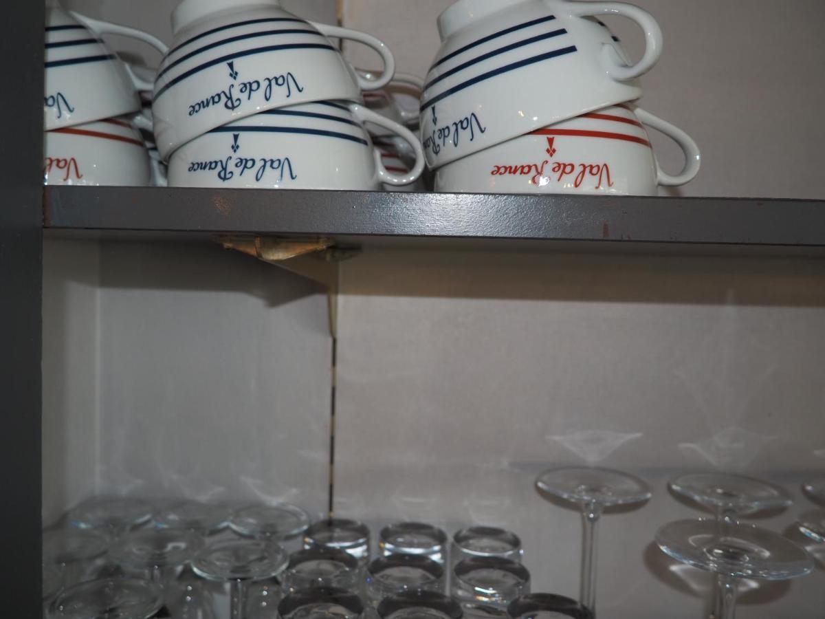 Locqueltas Logis Hotel Vannes Nord Le Clos Des Hortensias מראה חיצוני תמונה