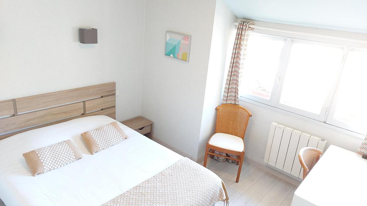 Locqueltas Logis Hotel Vannes Nord Le Clos Des Hortensias מראה חיצוני תמונה