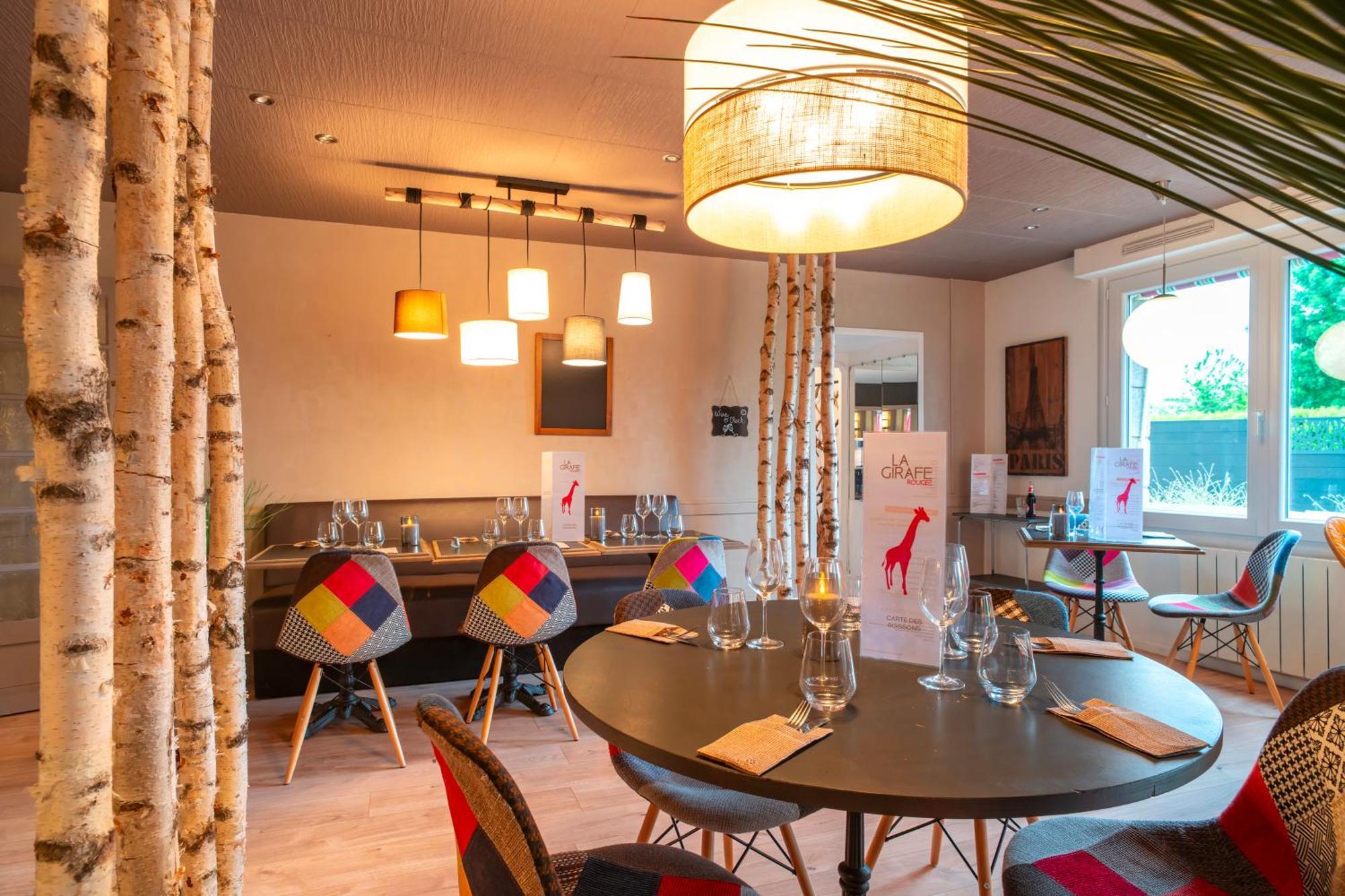 Locqueltas Logis Hotel Vannes Nord Le Clos Des Hortensias מראה חיצוני תמונה