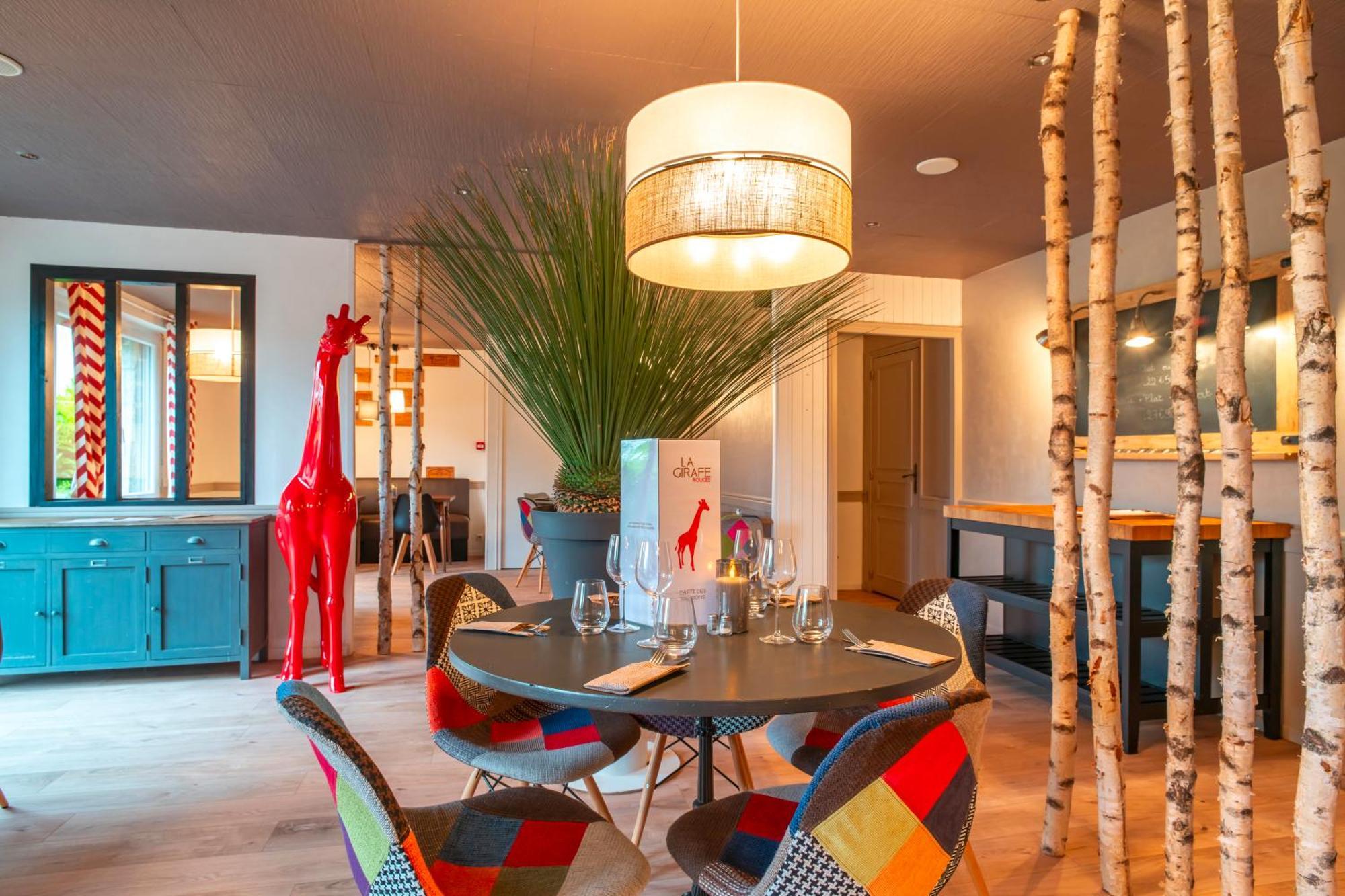 Locqueltas Logis Hotel Vannes Nord Le Clos Des Hortensias מראה חיצוני תמונה